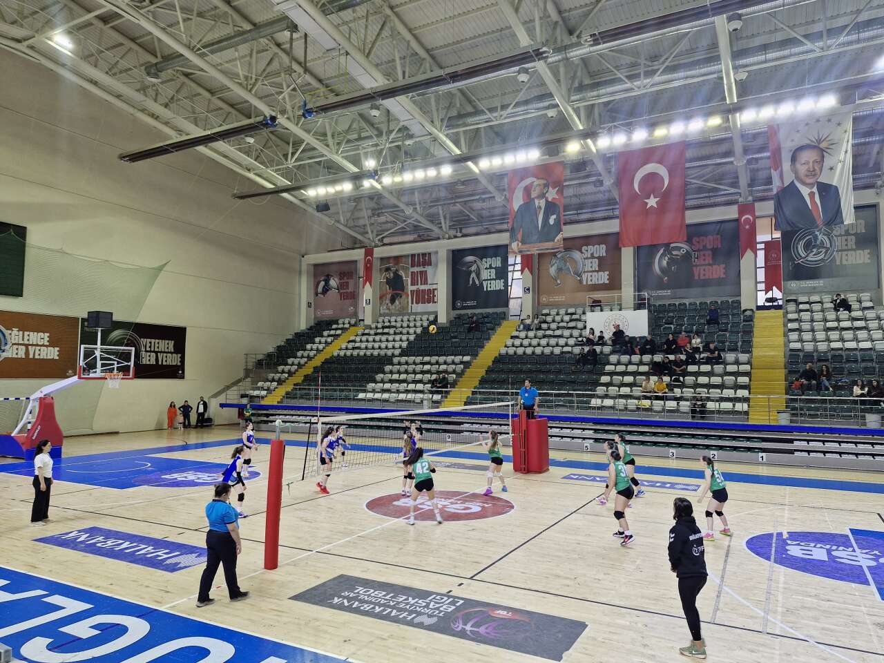 Muğlaspor Küçük Kızlar Voleybol Takımı Gelişim Ligi’ne Galibiyetle Başladı 5